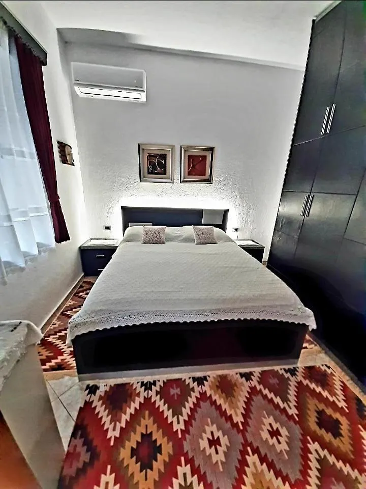 Dalipi'S Guest House Διαμέρισμα Αργυρόκαστρο