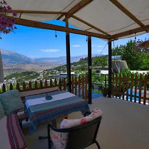 Penzion Denis, Gjirokastër
